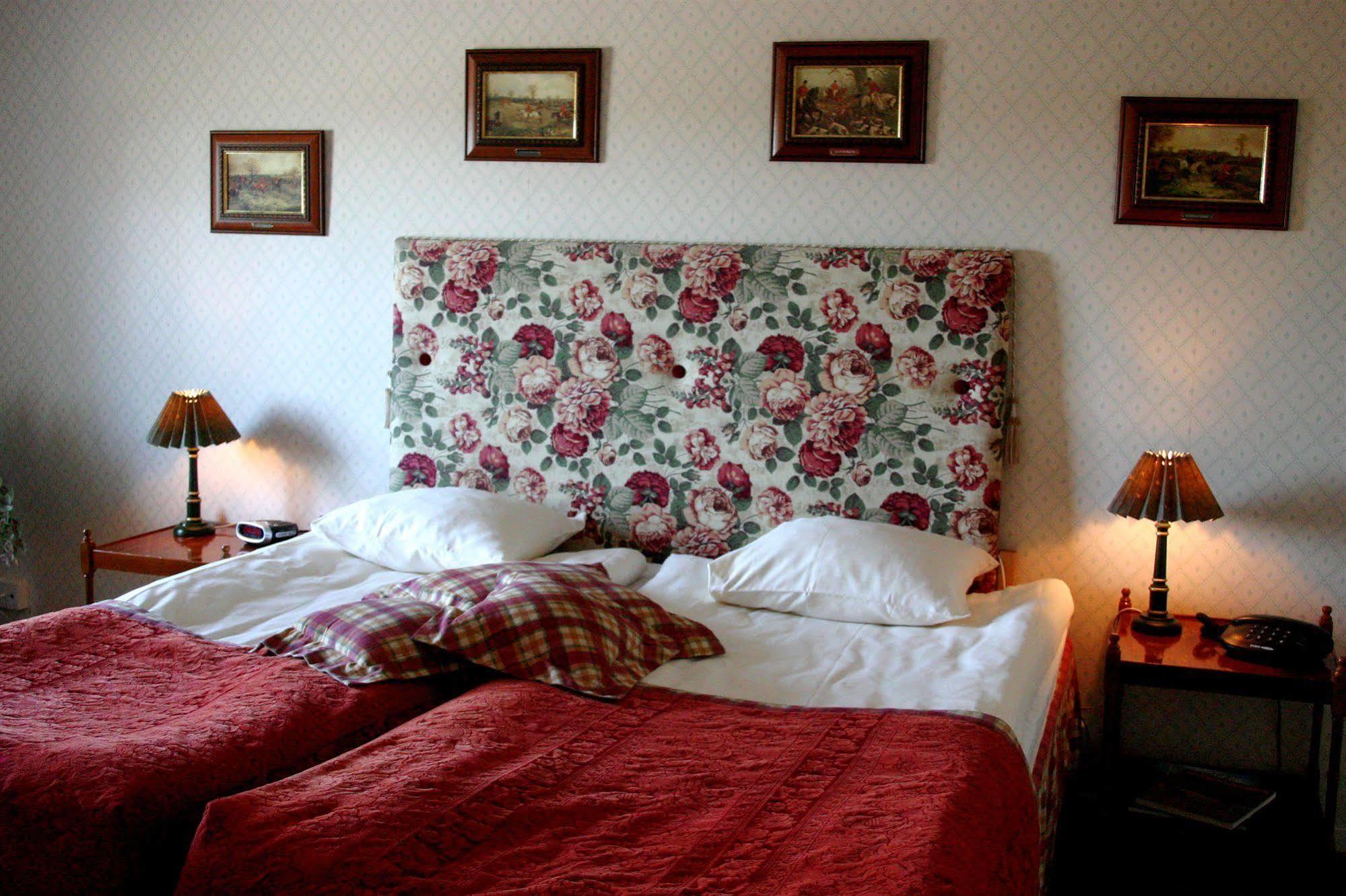 Alsens Hotell Сандвикен Экстерьер фото